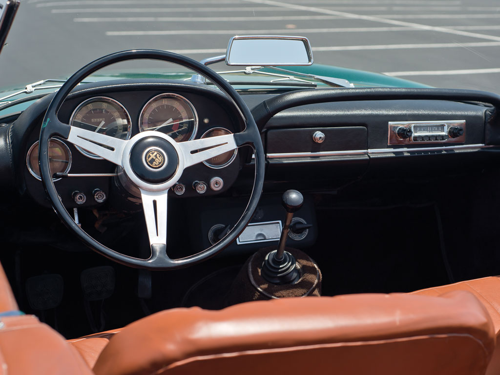 Alfa Romeo 2600 Spider Touring