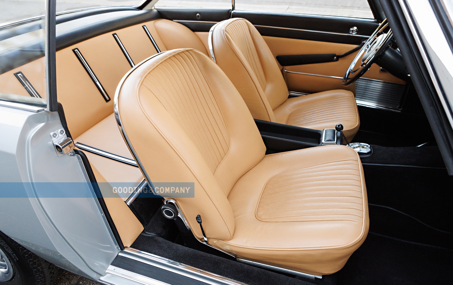 Mercedes-Benz 230SL Pininfarina Coupé