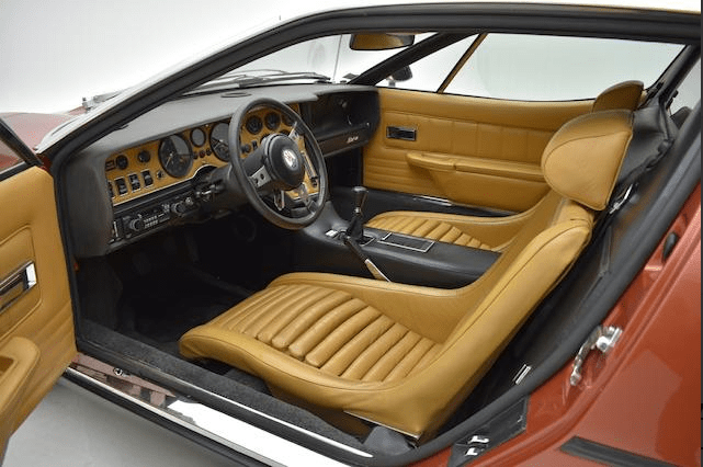 Maserati Bora