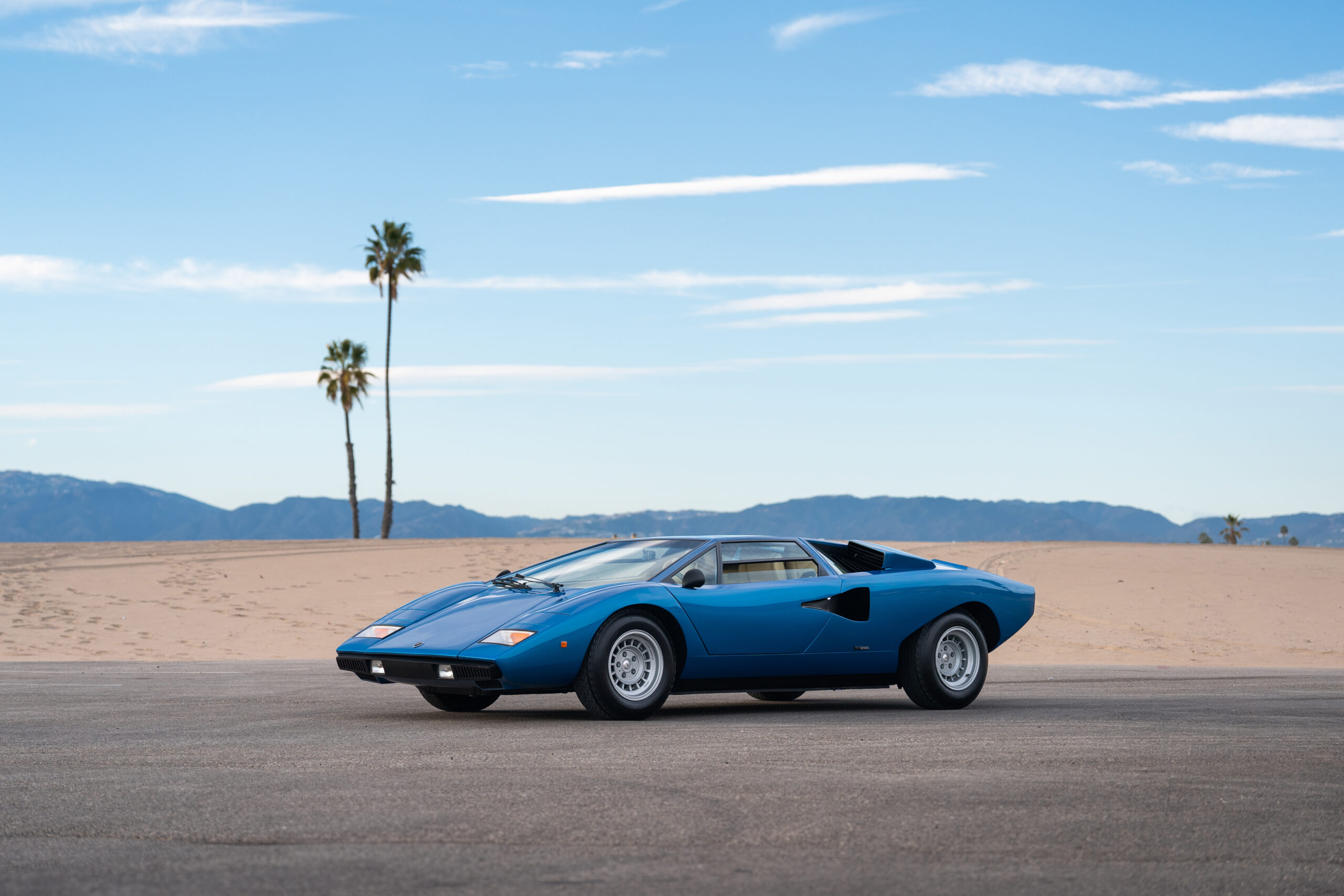 lamborghini countach