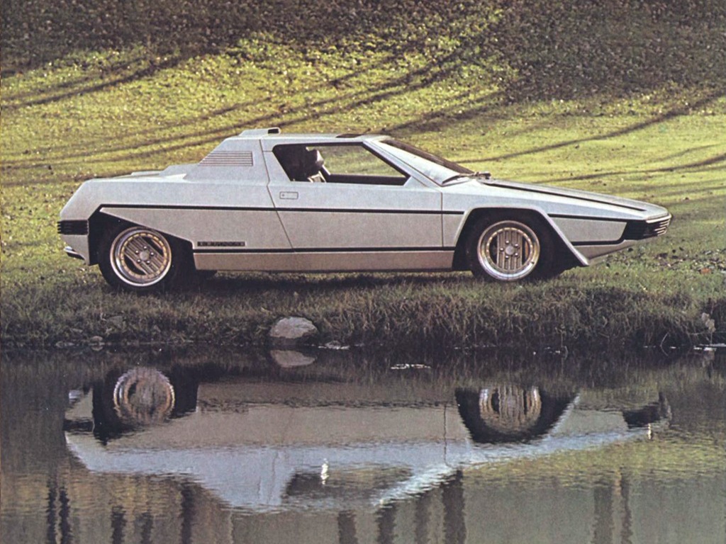 Ferrari 308 GT4 Rainbow