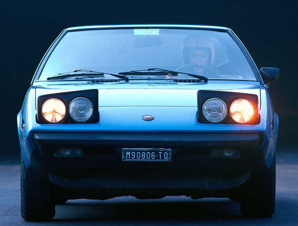 Fiat 132 Flares