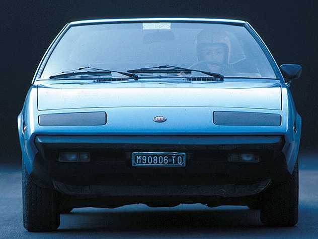 Fiat 132 Flares