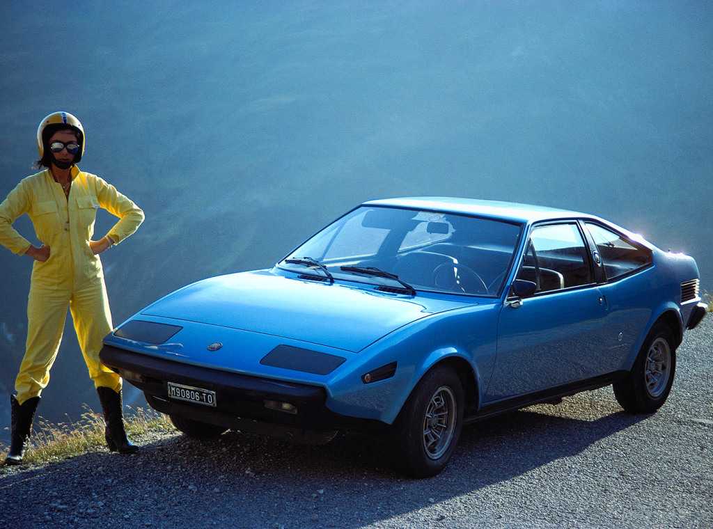 Fiat 132 Flares