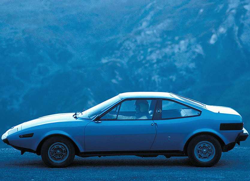 Fiat 132 Flares
