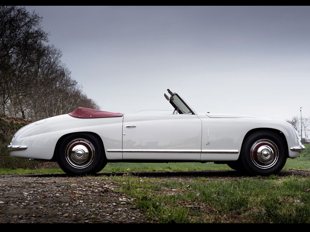 Alfa Romeo 6C 2500 Sport Ghia