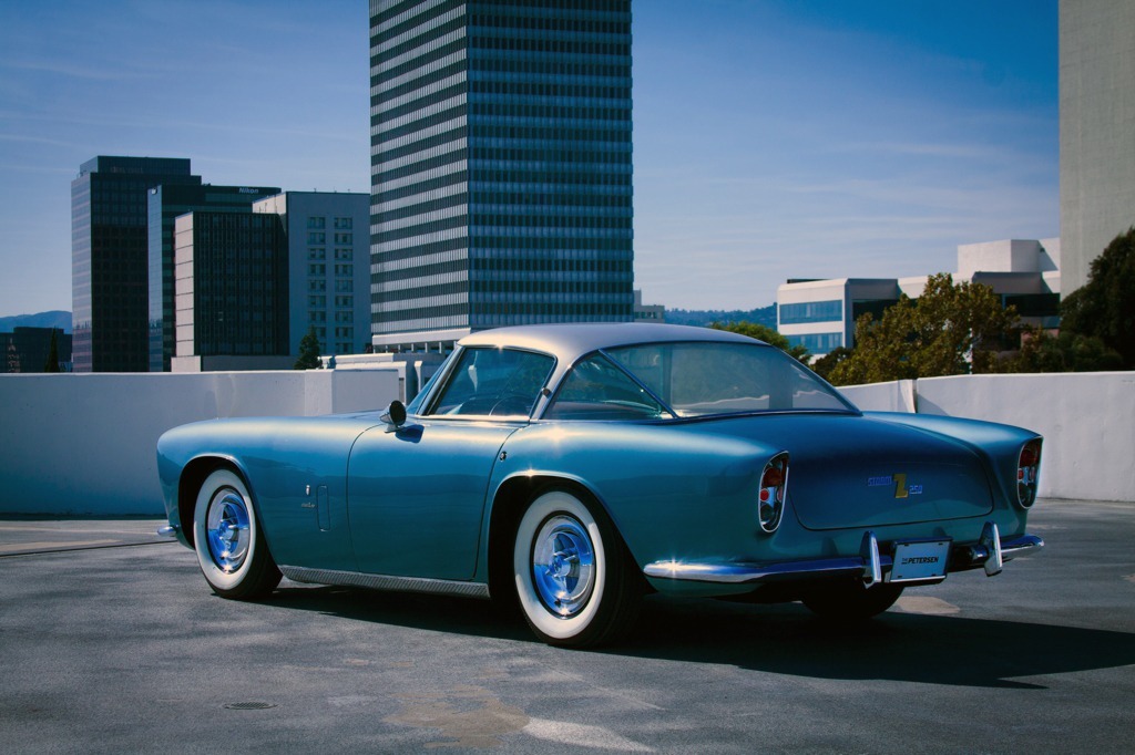Dodge Storm Z-250 Zeder