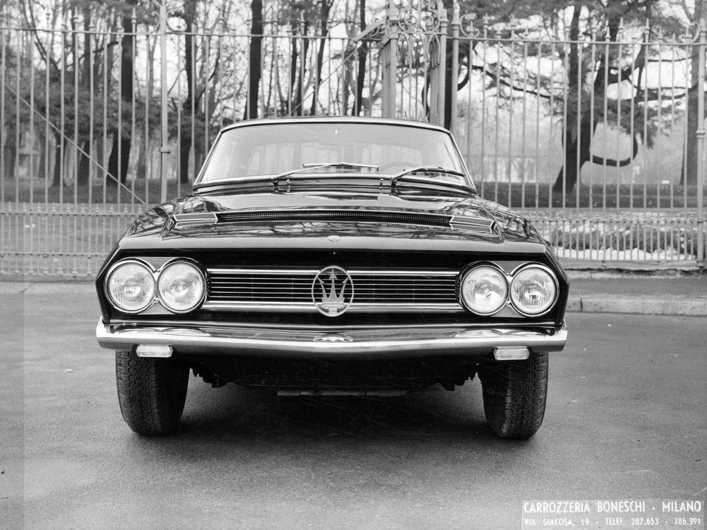 Maserati 3500 GT Tight