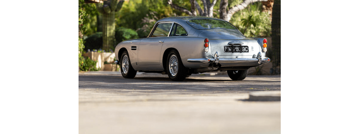 Aston Martin DB5
