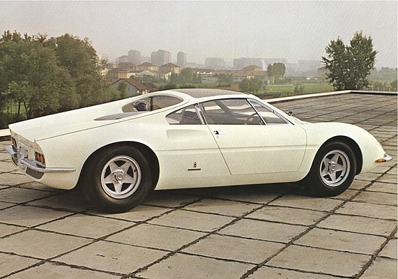 Ferrari 365 P Berlinetta Speciale