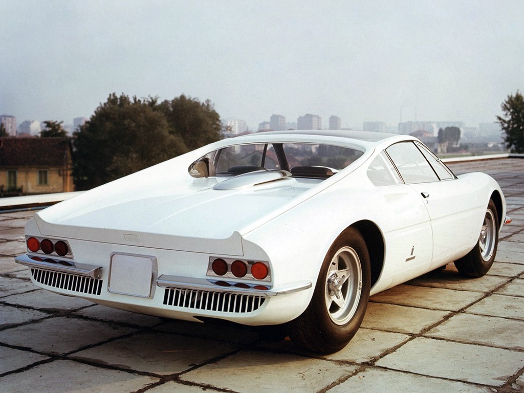 Ferrari 365 P Berlinetta Speciale