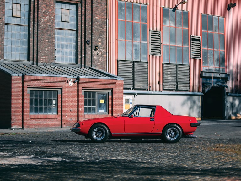 Ferrari 330 GTC Zagato
