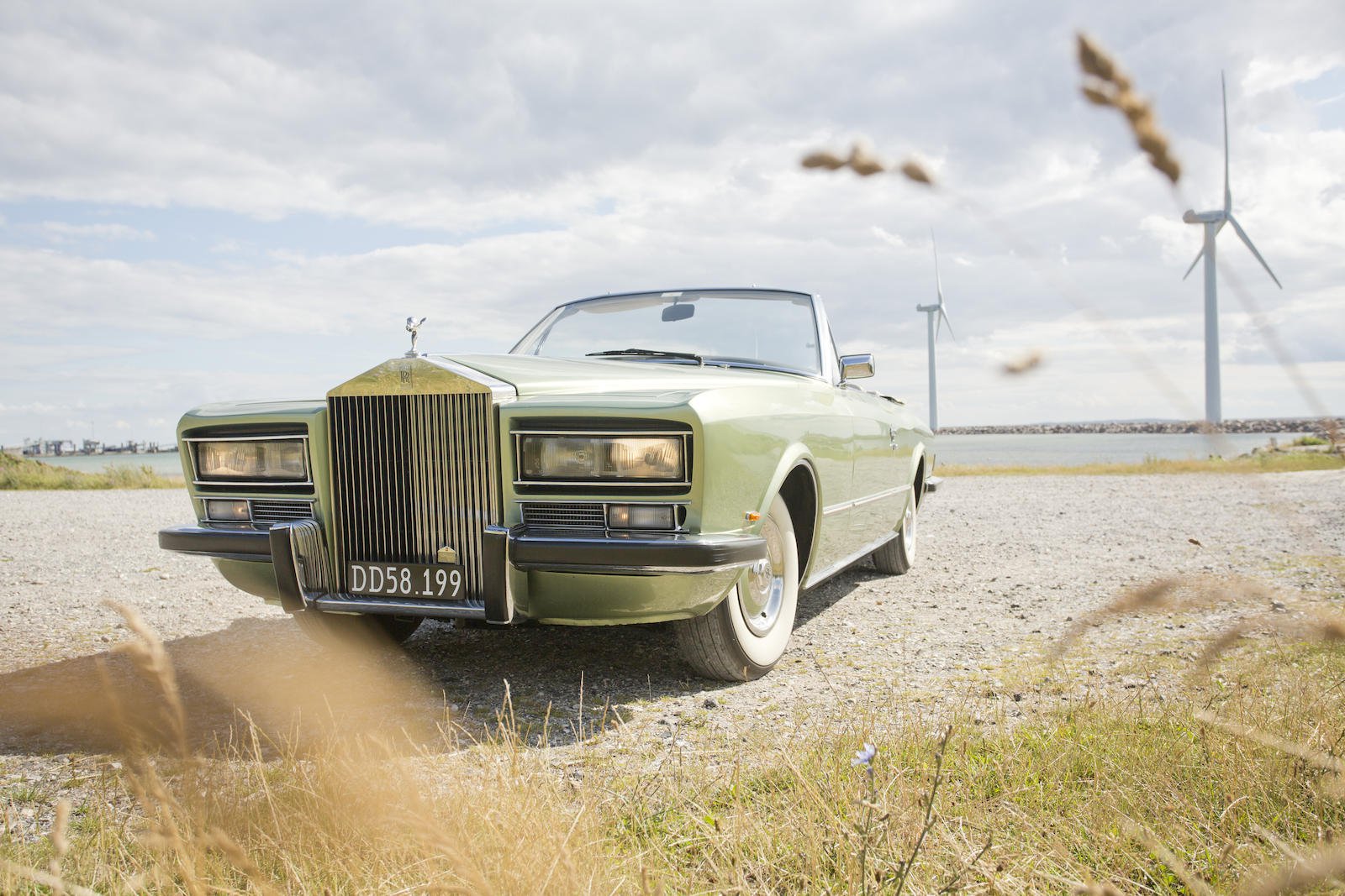 Rolls-Royce Phantom VI Drophead Coupé