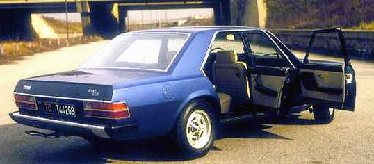 Fiat 130 Opera