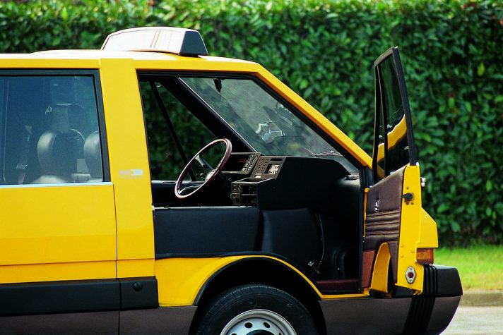 Alfa Romeo New York Taxi