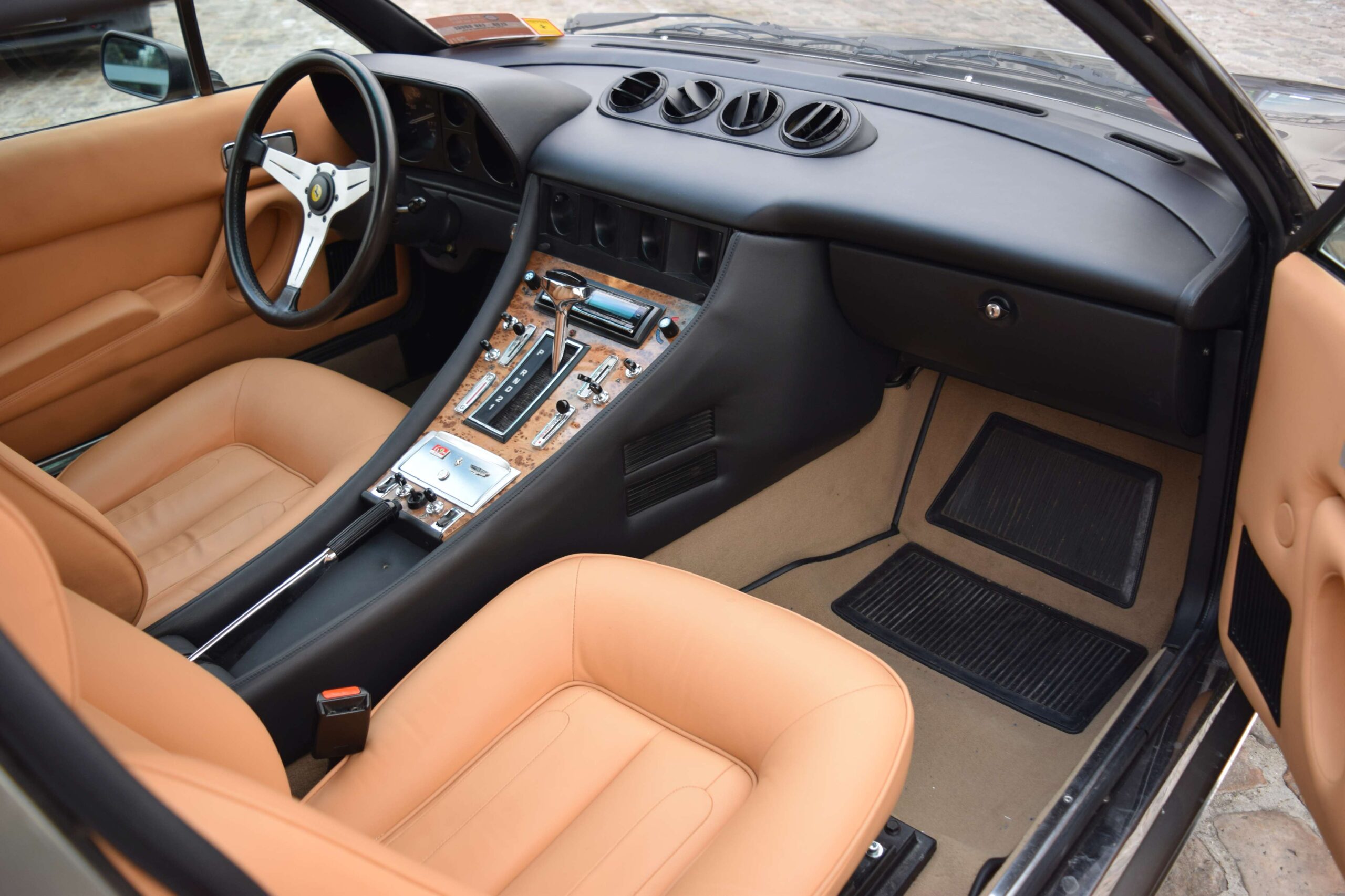 Ferrari 400