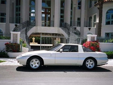 Ferrari Meera S