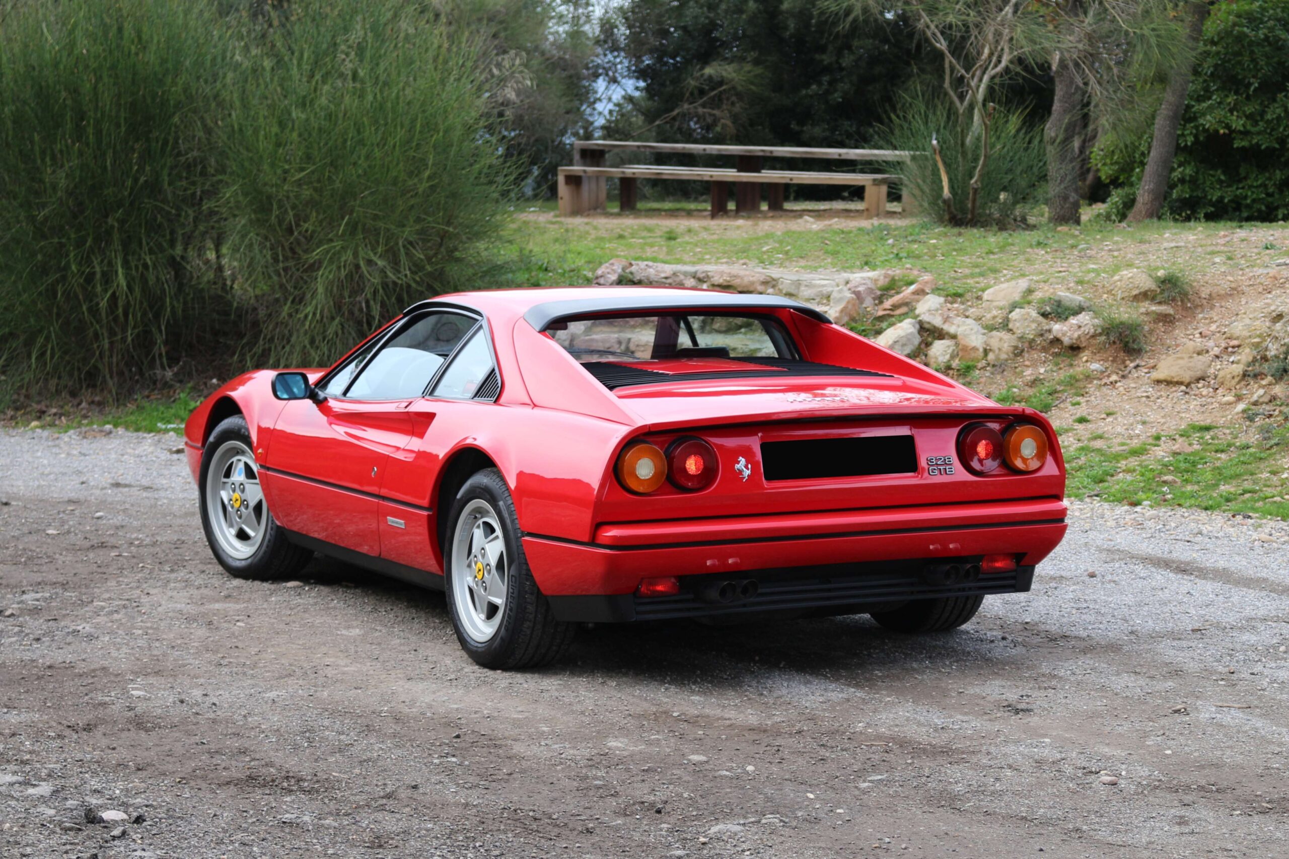 Ferrari 328 GTS