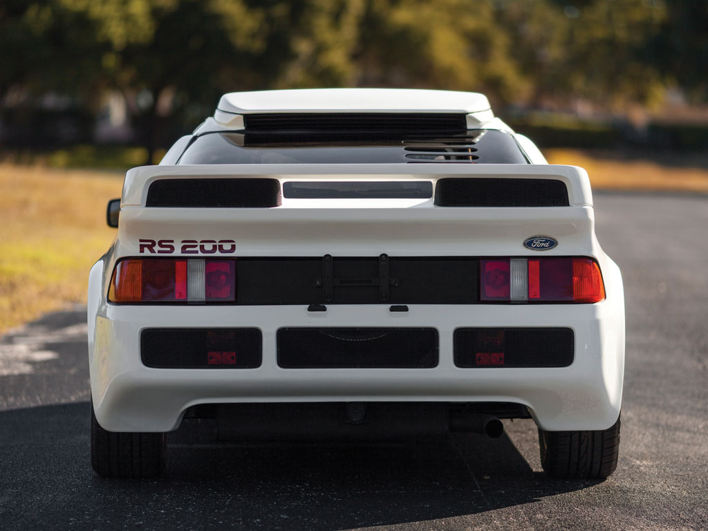 Ford RS200