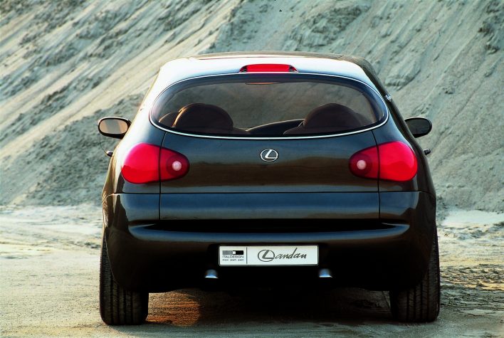Lexus Landau