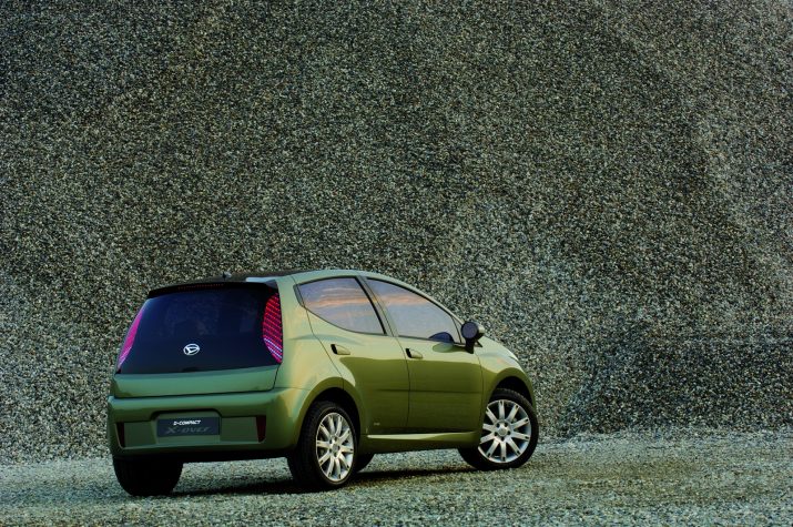 Daihatsu D-Compact X-Over