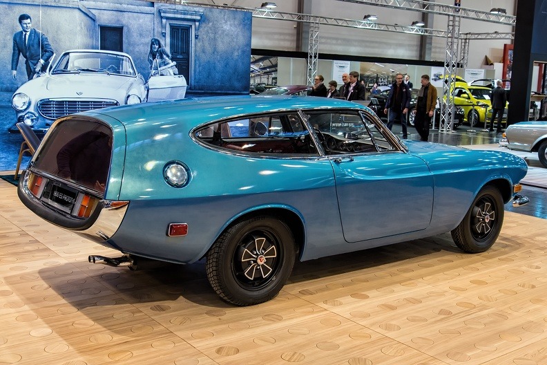 Volvo P1800 ES Rocket