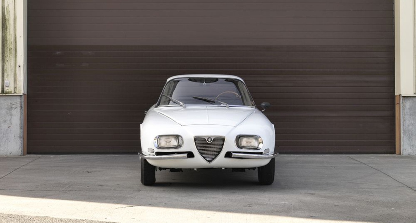 Alfa Romeo 2600 SZ