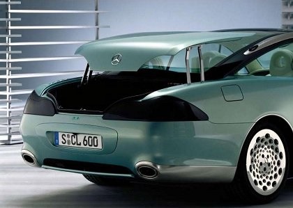 Mercedes-Benz F200 Imagination