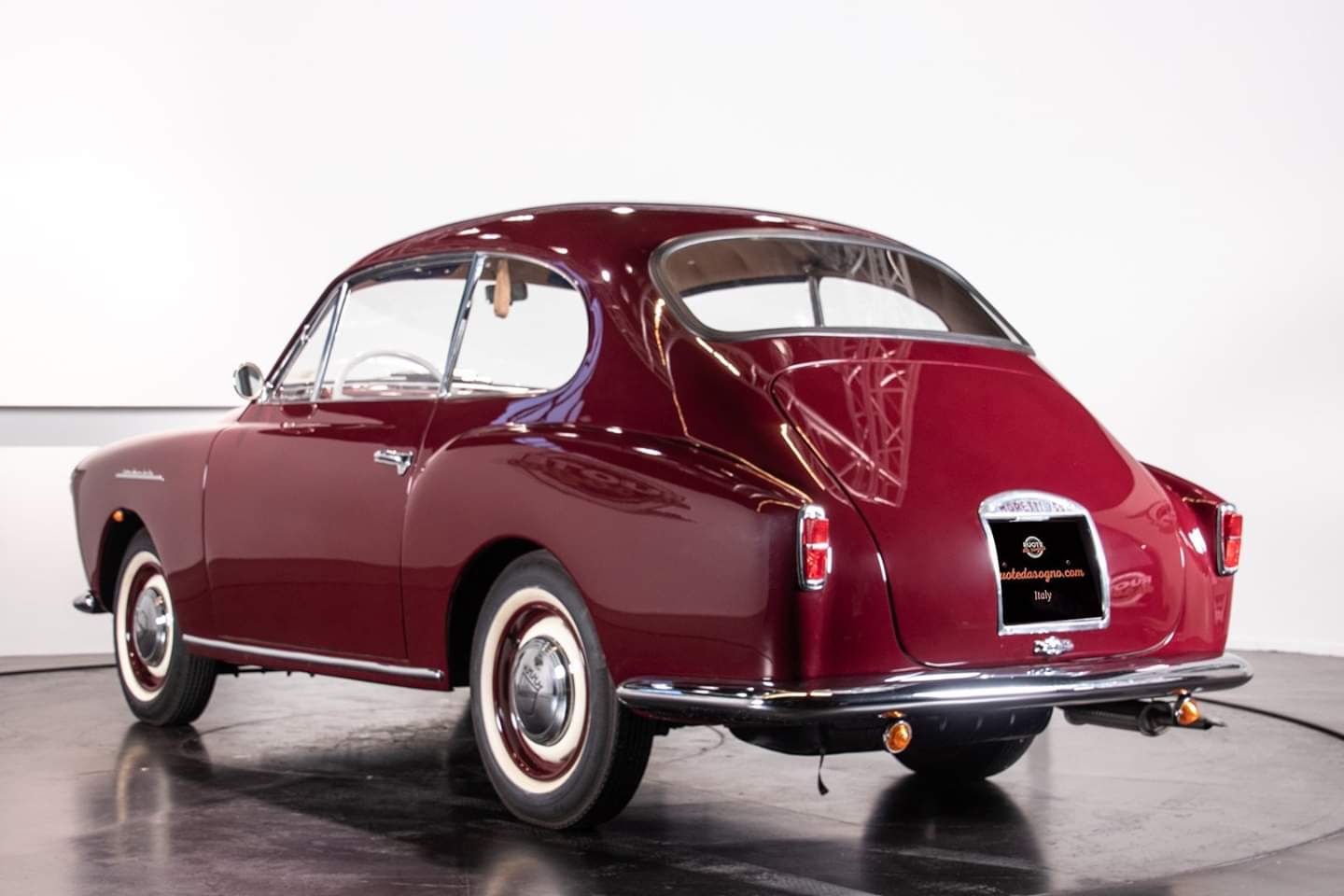 Moretti 750 Alger Le Cap