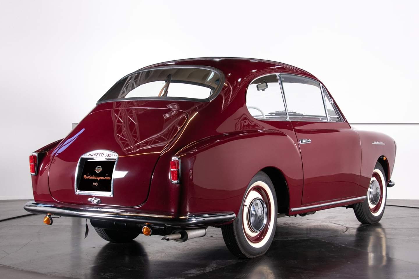 Moretti 750 Alger Le Cap