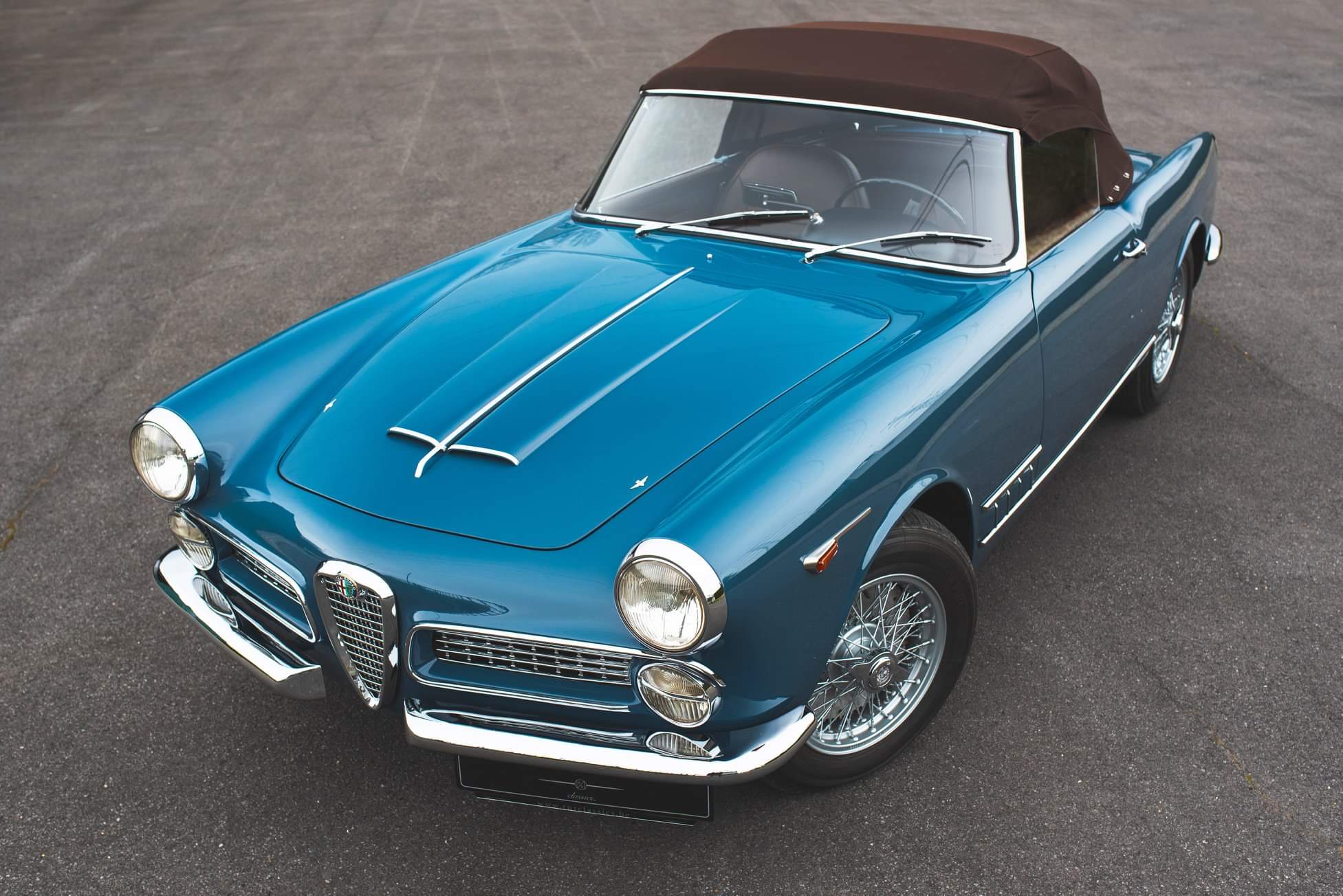 Alfa Romeo 2000 Spider