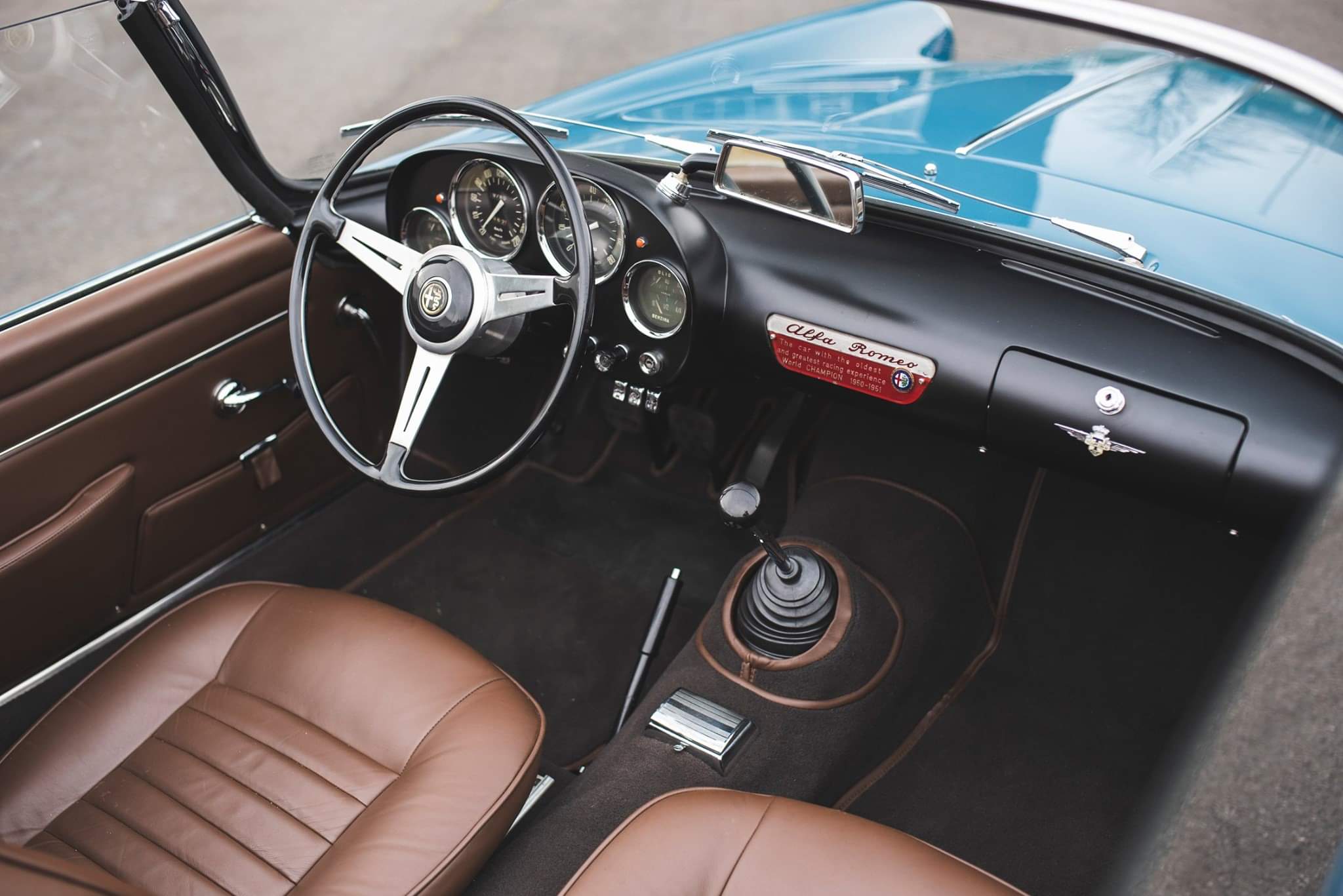 Alfa Romeo 2000 Spider
