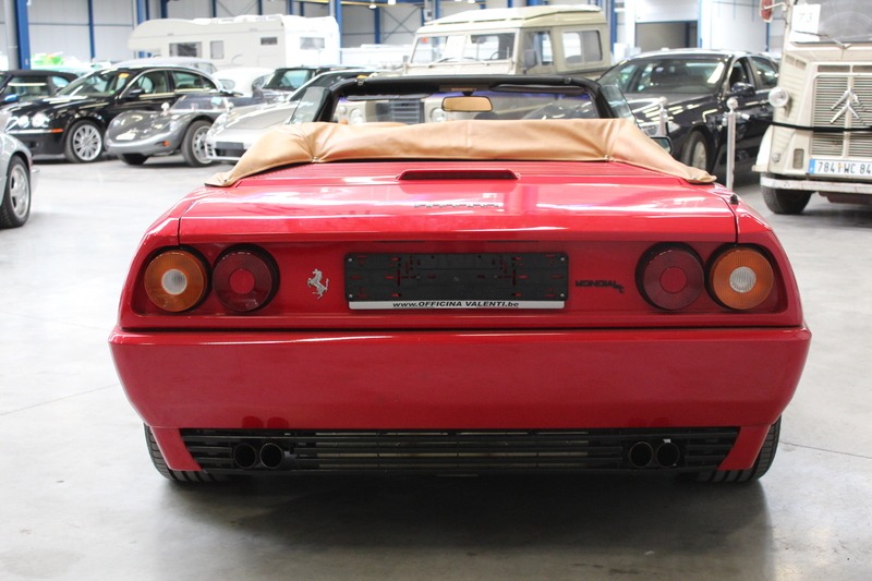 Ferrari Mondial Cabriolet
