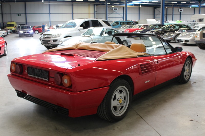 Ferrari Mondial Cabriolet