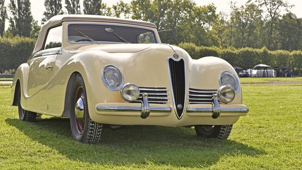 Alfa Romeo 6C 2500 Cabriolet Garavini