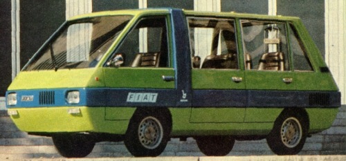 Fiat 850 Visitors Bus