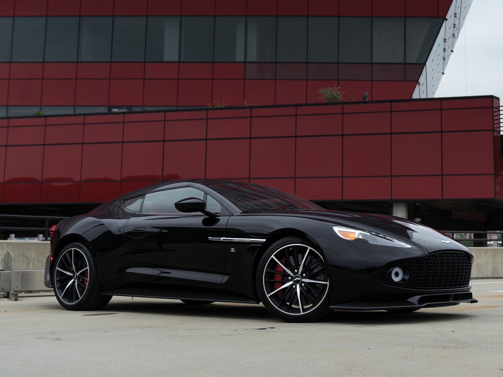 Aston Martin Vanquish Zagato Coupé