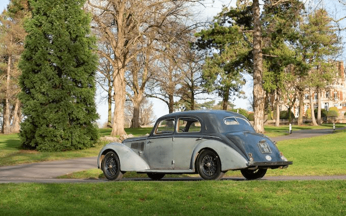 Alfa Romeo 6C 2300 Berlina Farina