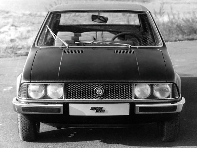 Fiat 128 Coupé Bertone