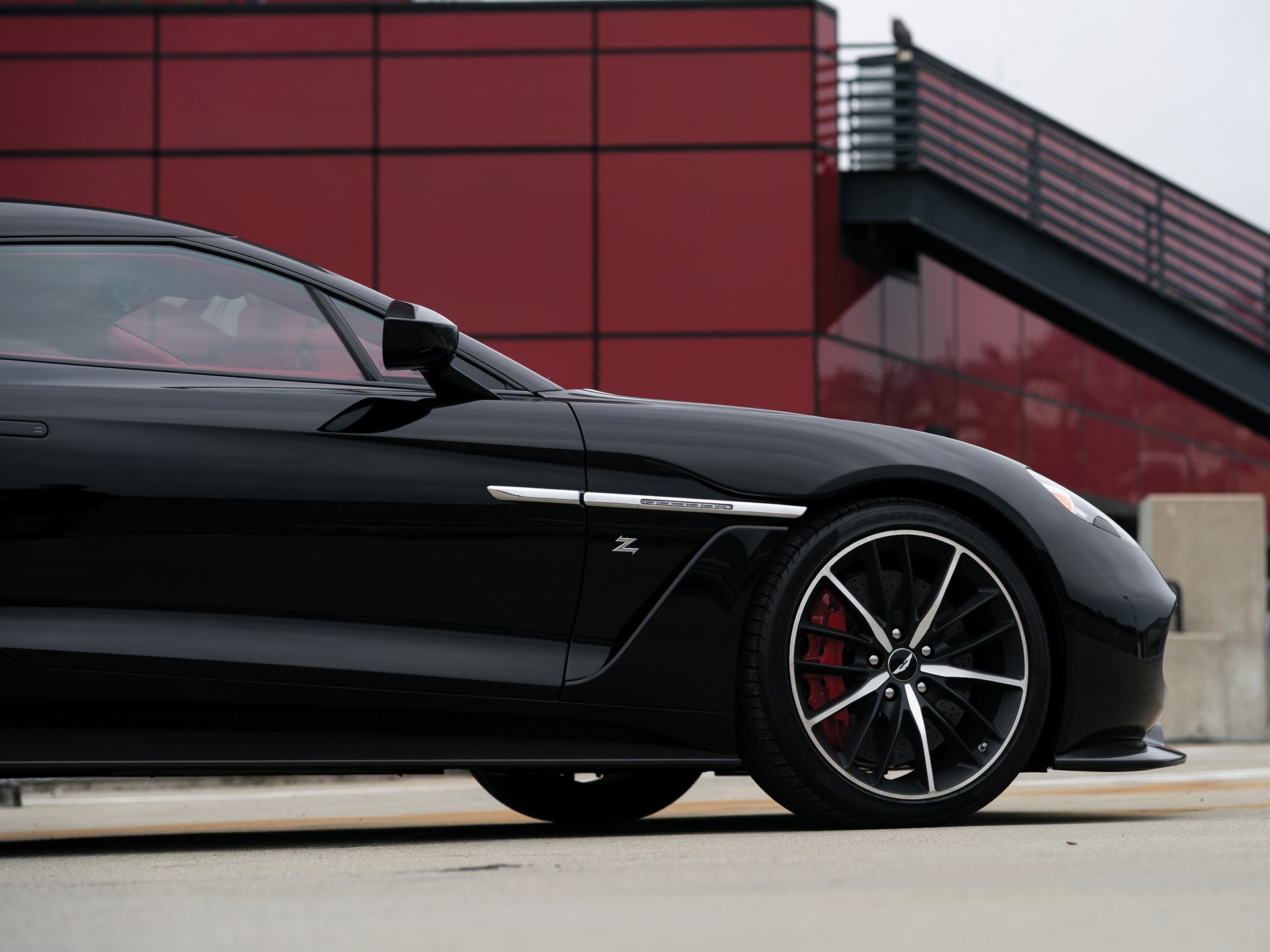 Aston Martin Vanquish Zagato Coupé