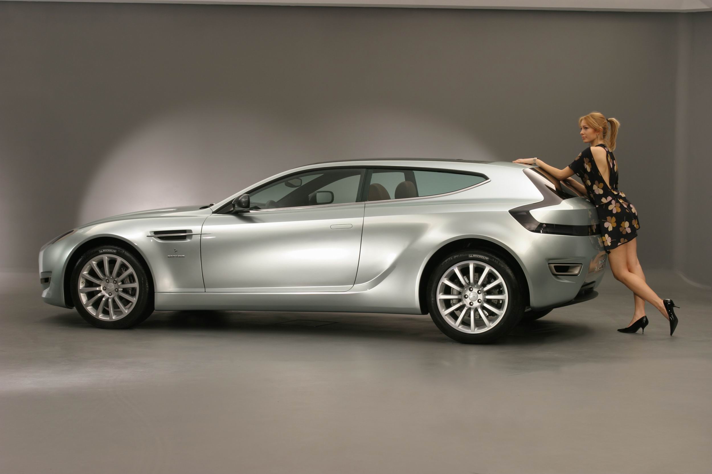 Aston Martin Jet 2