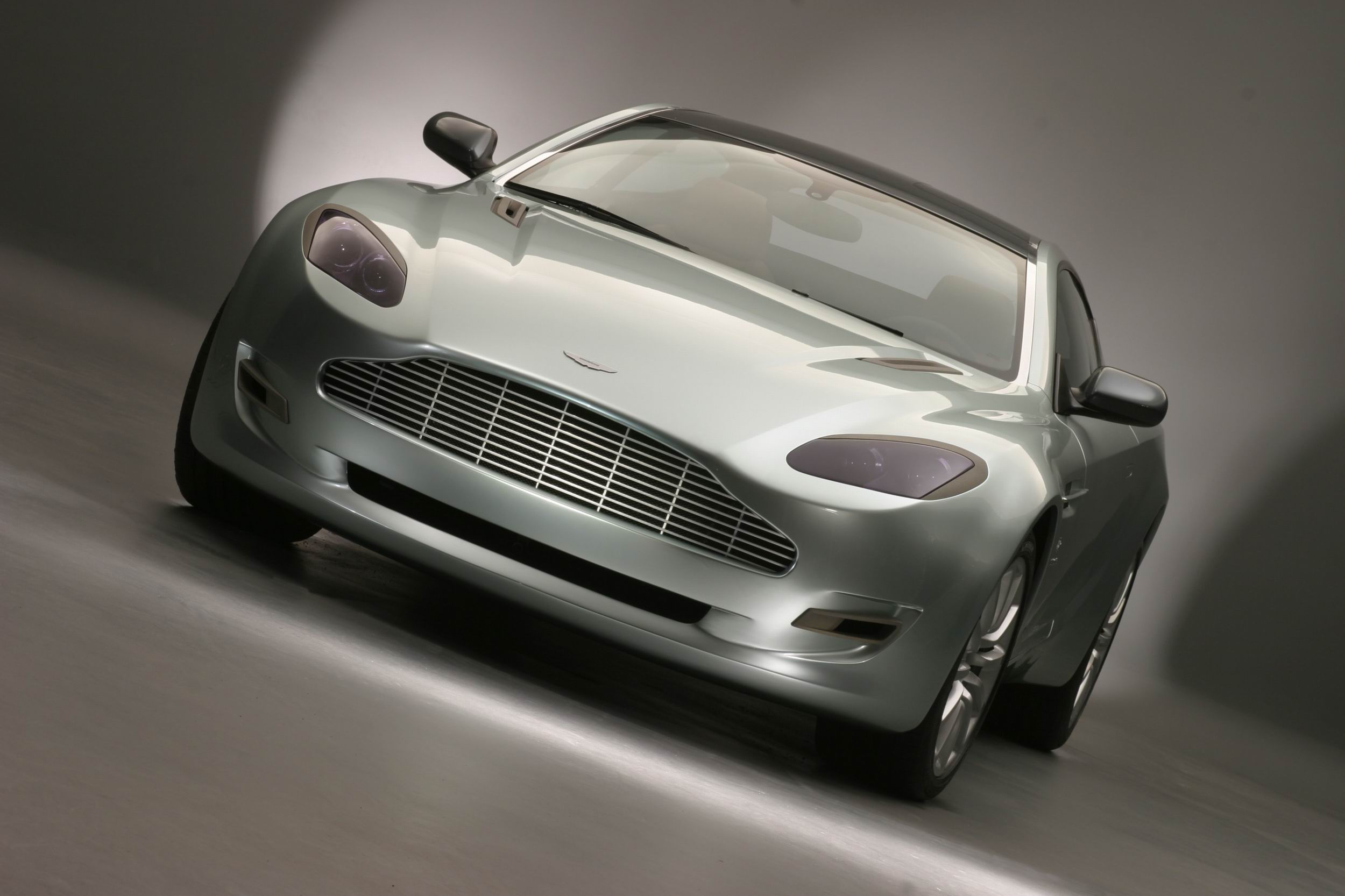 Aston Martin Jet 2