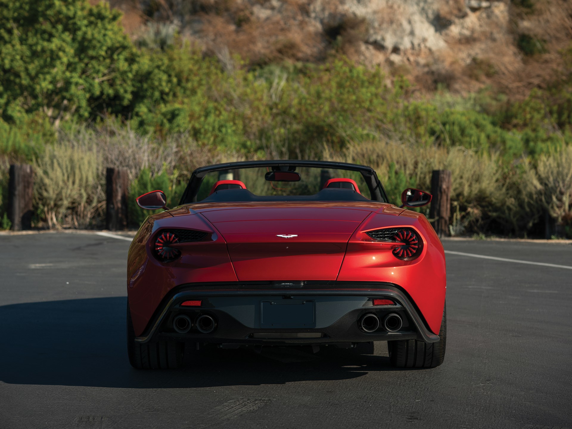 Aston Martin Vanquish Zagato Volante