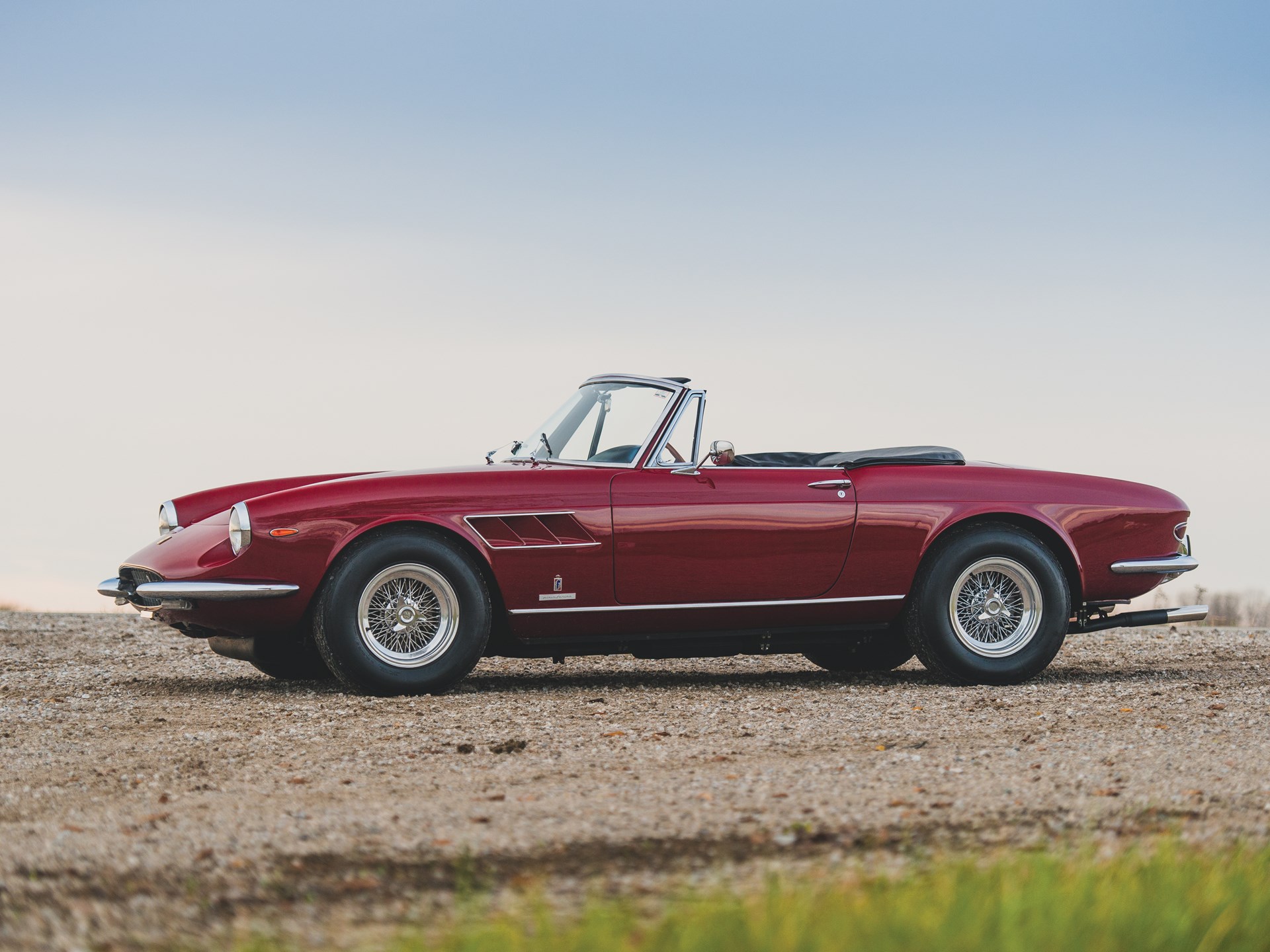 Ferrari 330 GTS