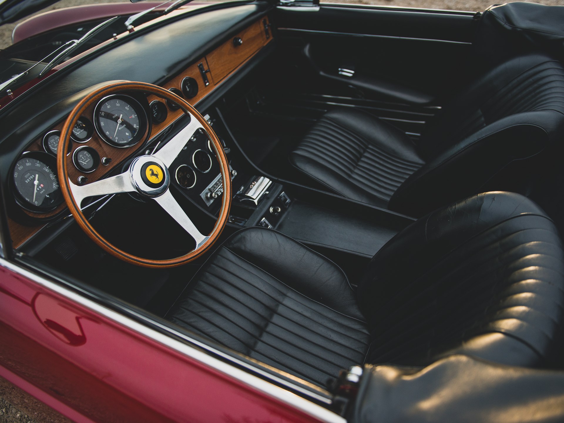 Ferrari 330 GTS