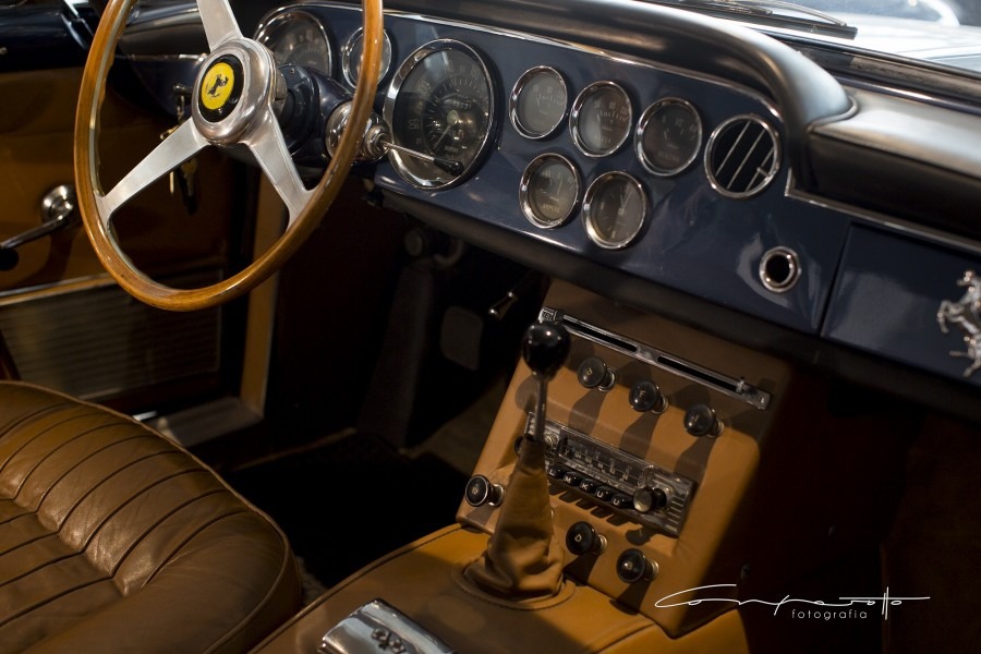 Ferrari 250 GT 2+2