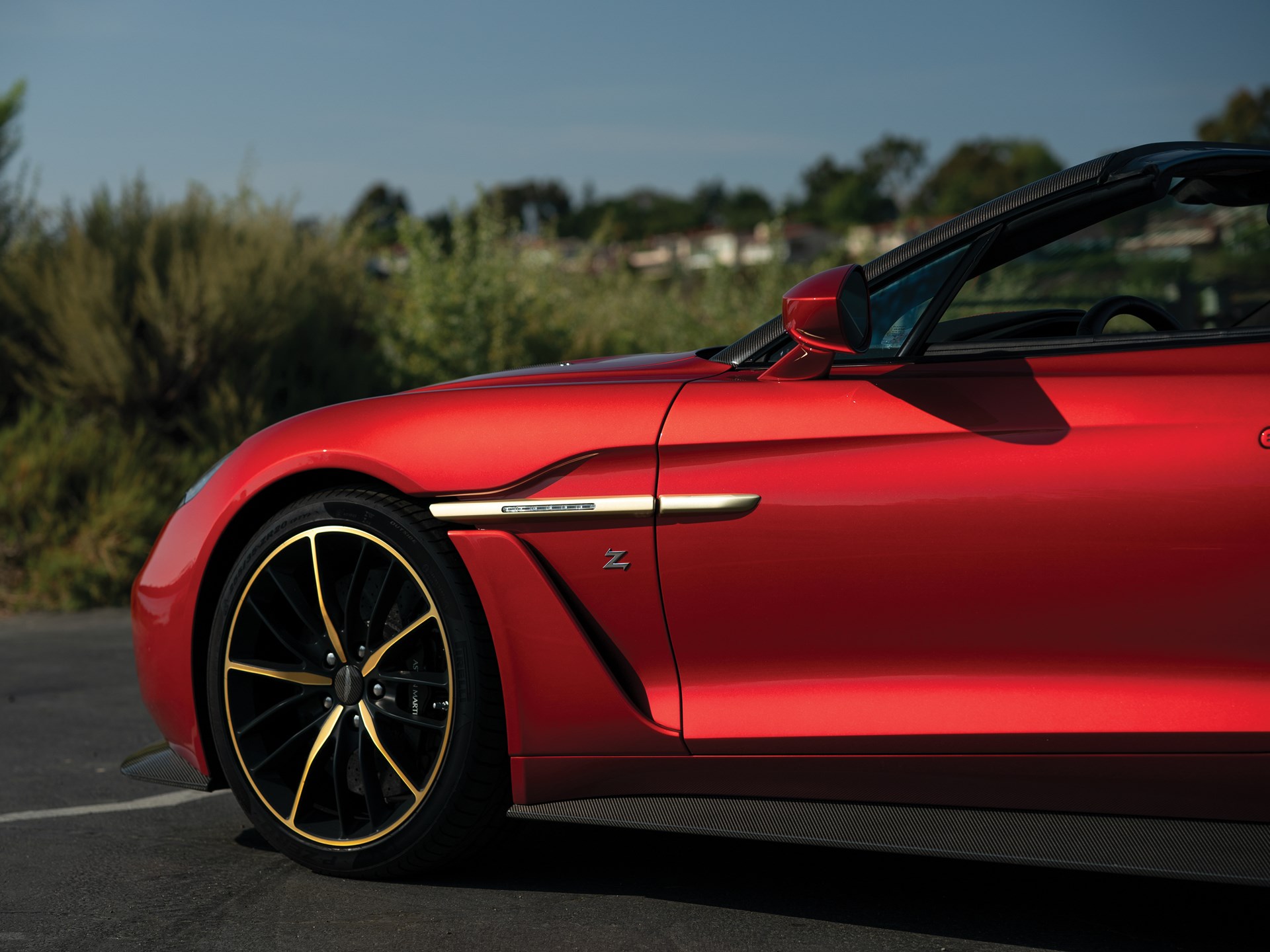 Aston Martin Vanquish Zagato Volante