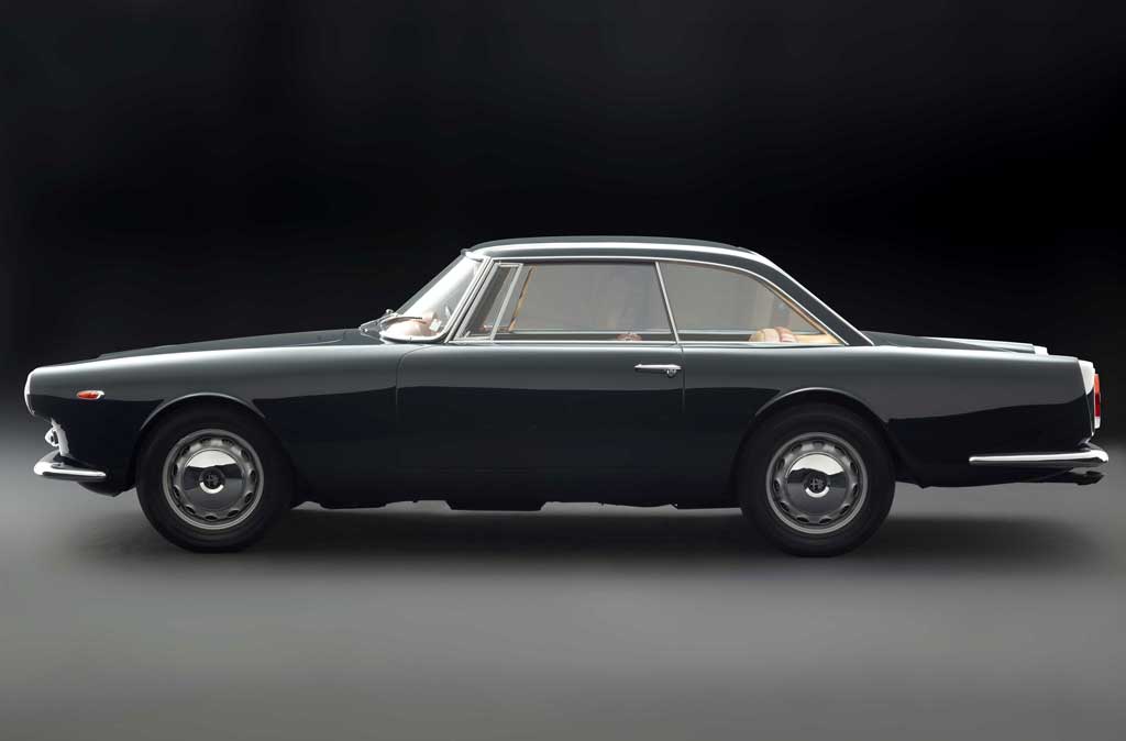 Alfa Romeo 2000 Coupé Praho