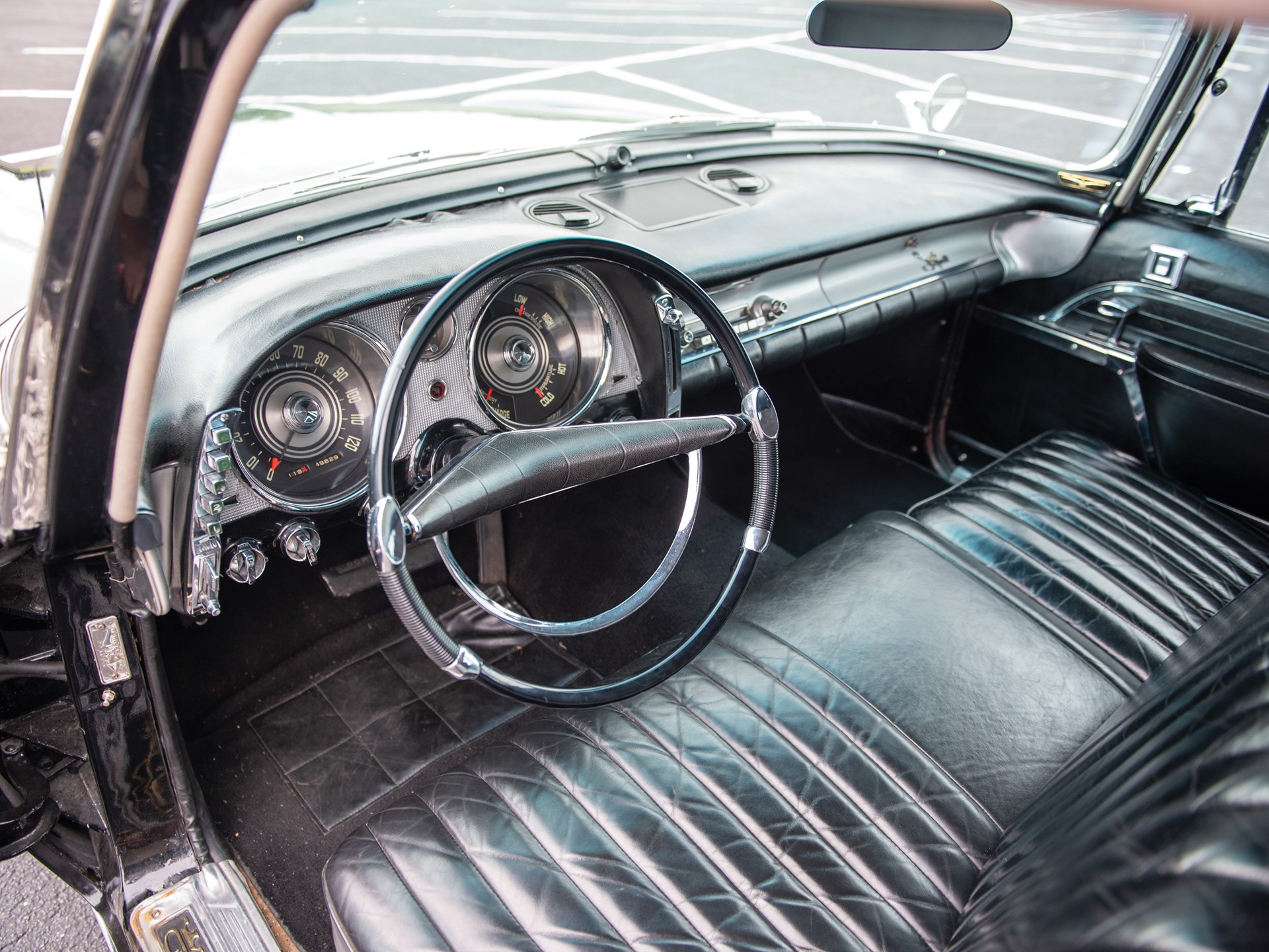 Imperial Crown Limousine