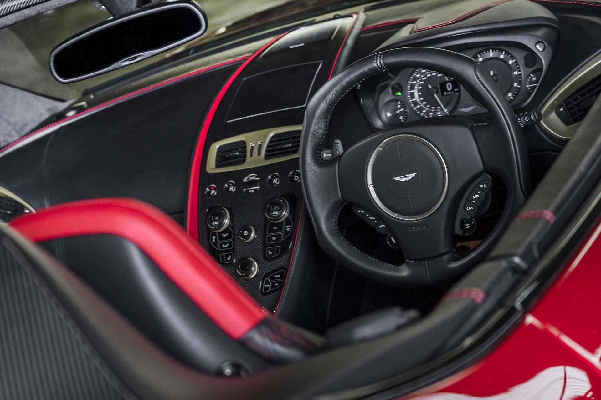 Aston Martin Vanquish Speedster